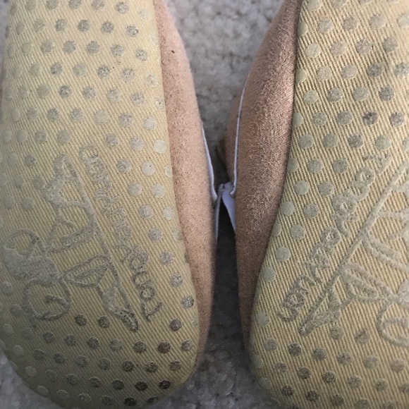 Toddler moccasins - Picture 3 of 3